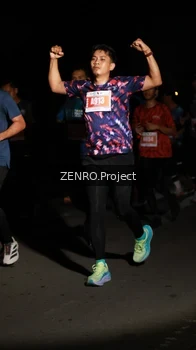 Runner Photo 4412615