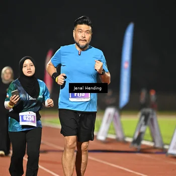 Runner Photo 4412616