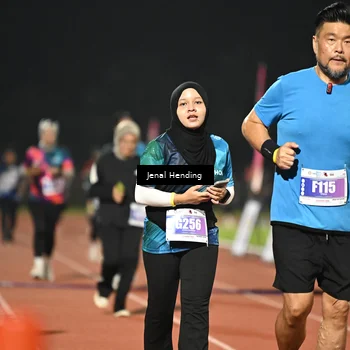 Runner Photo 4412673