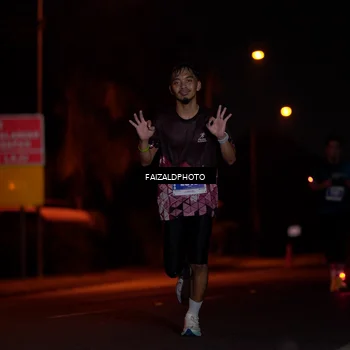 Runner Photo 4412749