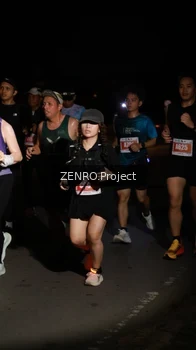 Runner Photo 4412754