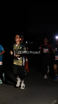 Runner Photo 4412791
