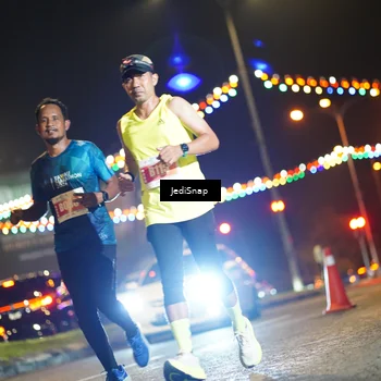 Runner Photo 4412842