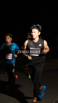 Runner Photo 4412952