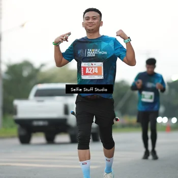 Runner Photo 4412980