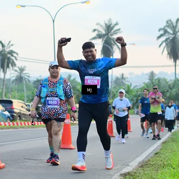 Runner Photo 4413140