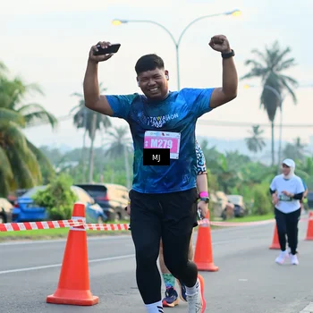 Runner Photo 4413150