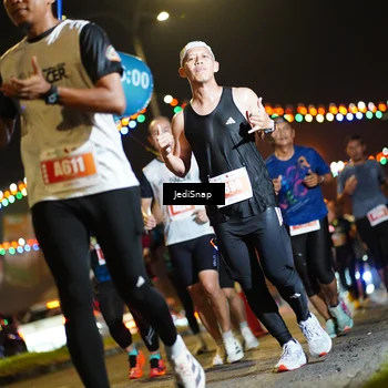 Runner Photo 4413179