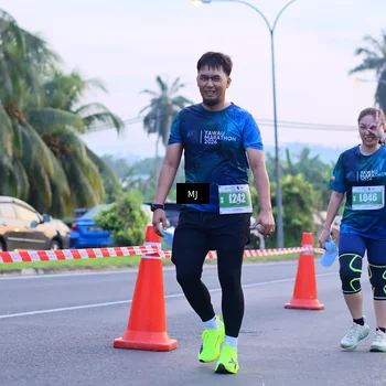 Runner Photo 4413223