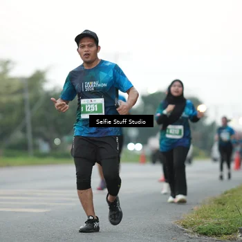 Runner Photo 4413224
