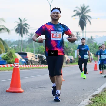 Runner Photo 4413244