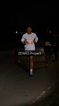 Runner Photo 4413256