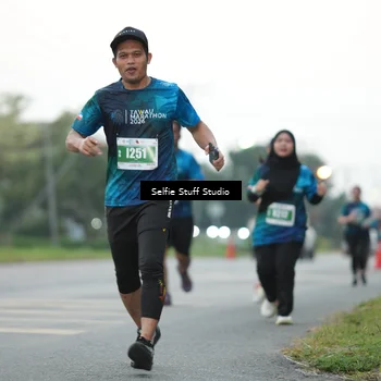 Runner Photo 4413261
