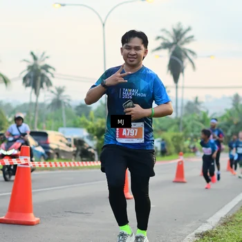 Runner Photo 4413274