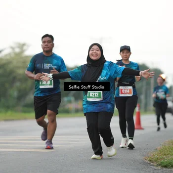 Runner Photo 4413296