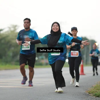 Runner Photo 4413297