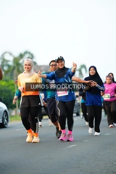 Runner Photo 4413311