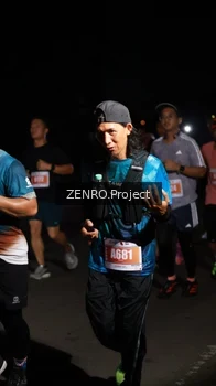 Runner Photo 4413313