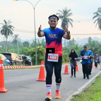 Runner Photo 4413326