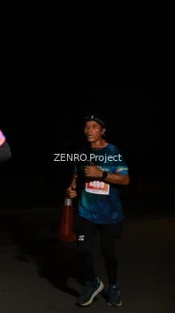 Runner Photo 4413338