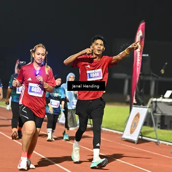 Runner Photo 4413341