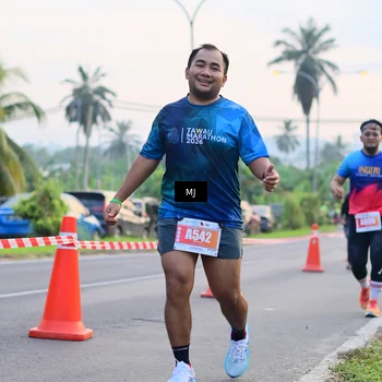 Runner Photo 4413354