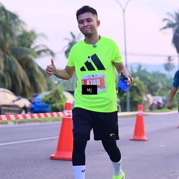 Runner Photo 4413373