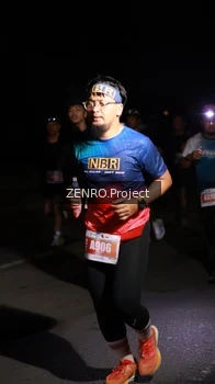 Runner Photo 4413391