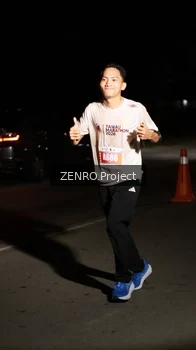 Runner Photo 4413399