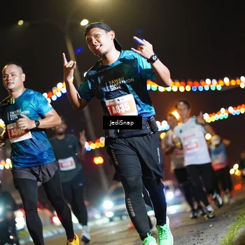 Runner Photo 4413400