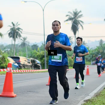 Runner Photo 4413438