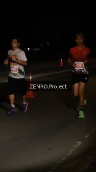 Runner Photo 4413442