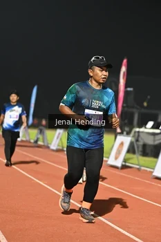 Runner Photo 4413497