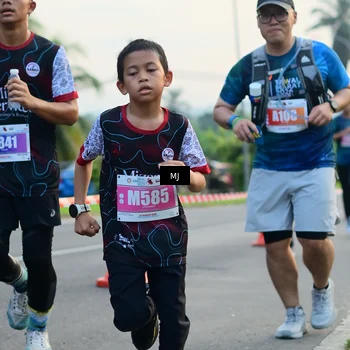Runner Photo 4413512