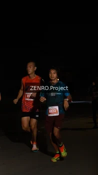 Runner Photo 4413513