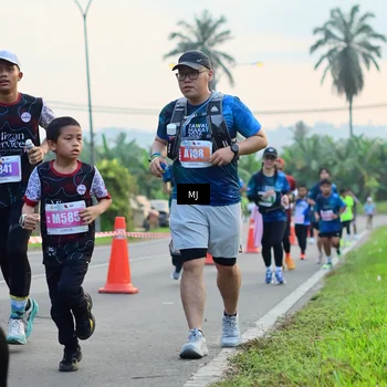 Runner Photo 4413525