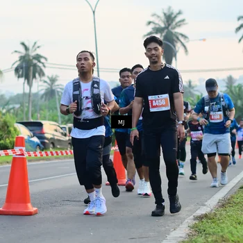 Runner Photo 4413557