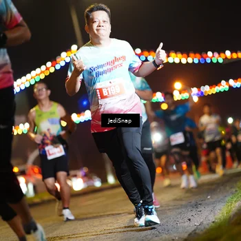 Runner Photo 4413567