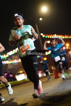 Runner Photo 4413640