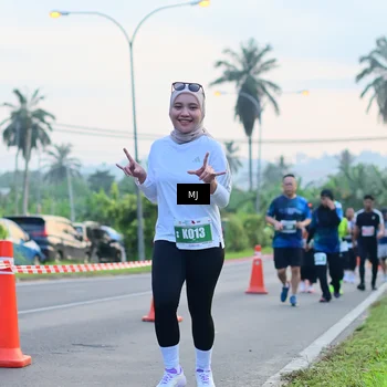 Runner Photo 4413642