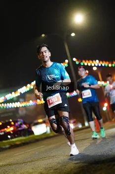 Runner Photo 4413691