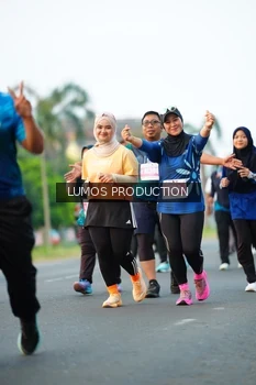 Runner Photo 4413706
