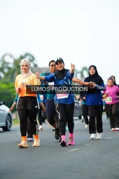 Runner Photo 4413710