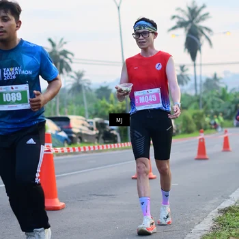 Runner Photo 4413731