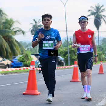 Runner Photo 4413747