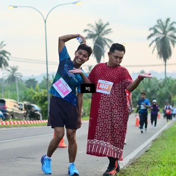 Runner Photo 4413765