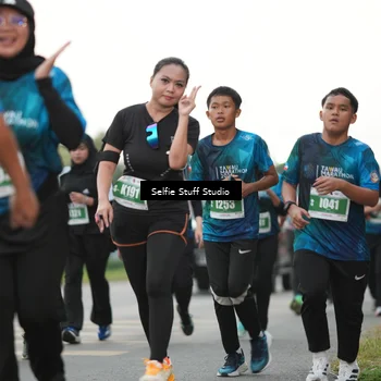 Runner Photo 4413782