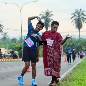 Runner Photo 4413787