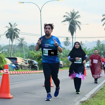 Runner Photo 4413824