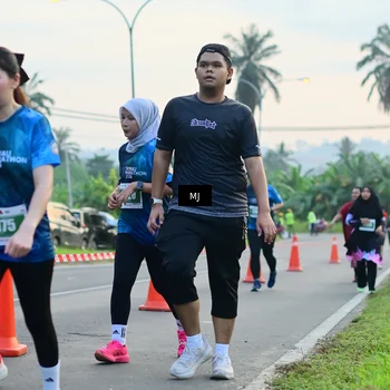 Runner Photo 4413852